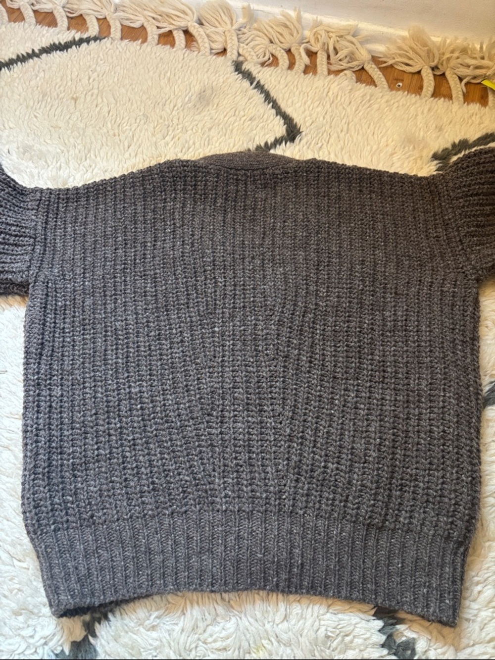 Babaa Wool Cardigan - Picture 13 of 16
